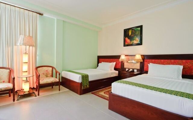 Nokorsamreth Olympic Hotel