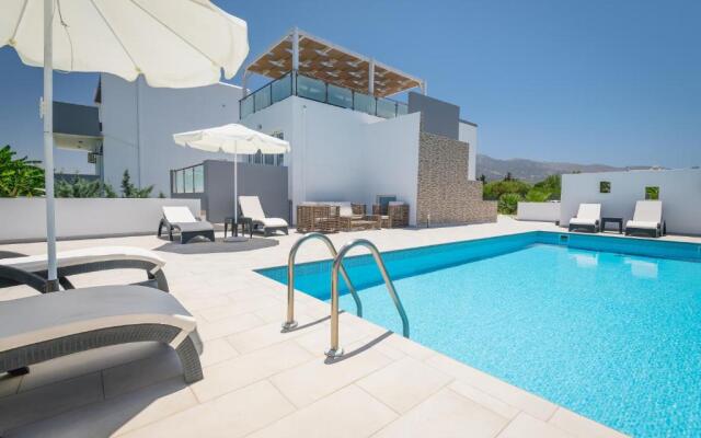 ASTERIA PEARL VILLA 2 with Rooftop Jacuzzi