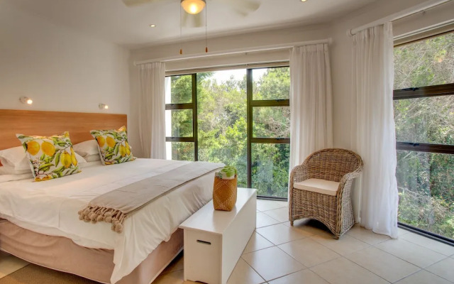 Limoni Luxury Suites