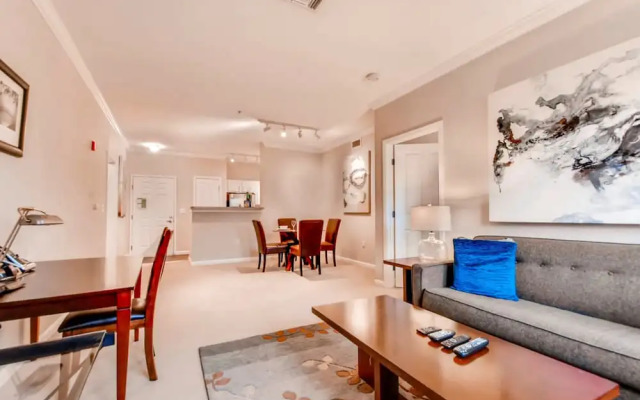 Bluebird Suites in Downtown Providence