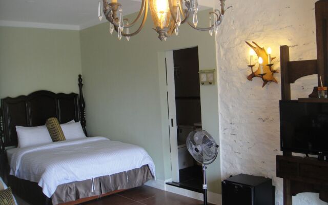Desire and Satisfaction Bed and Breakfast