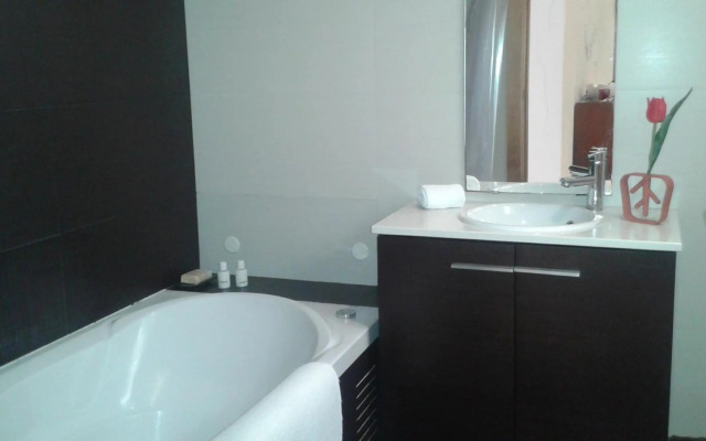 Lovely Apartment @ Aveiro's Downtown