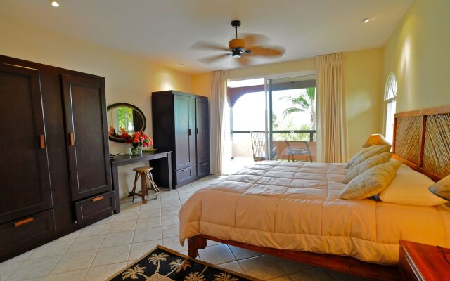 Hotel Cocomar Beachfront Hotel