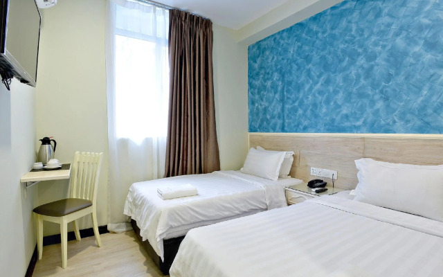 Pantai Inn