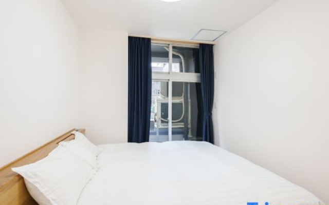 Kuromon Market Apartment