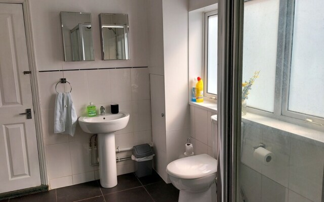 Victoria Heights - Beautiful 3-bed in Gillingham K