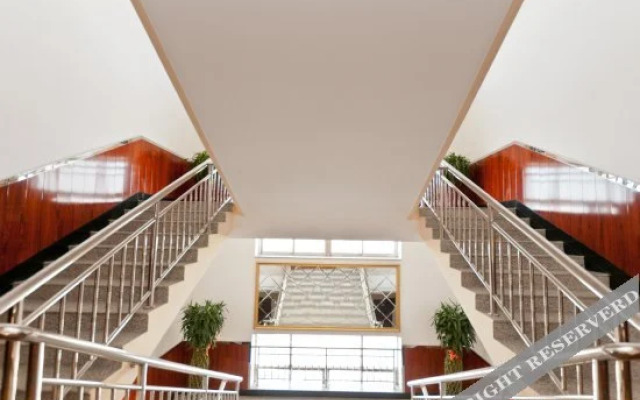 Shengfang Jinye Hotel