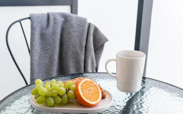 YourSecondFlat Grzybowska Metropoint