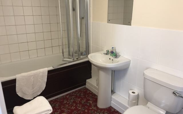 The Pecking Mill Inn