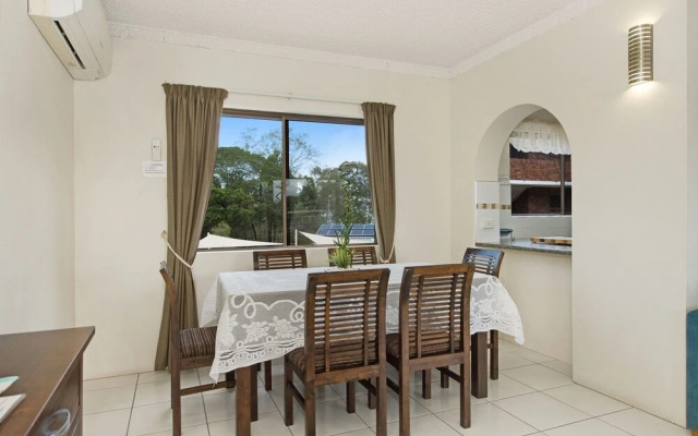 Waterviews,Pool, Wifi its all here !- Welsby Pde, Bongaree