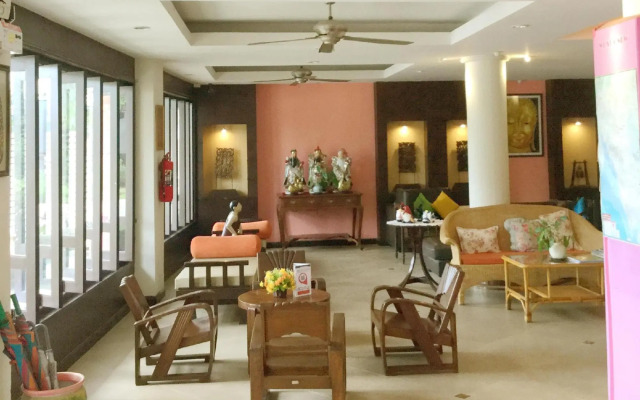 Thip Residence Boutique Hotel