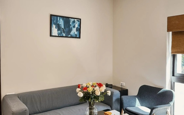 Celino Hotel