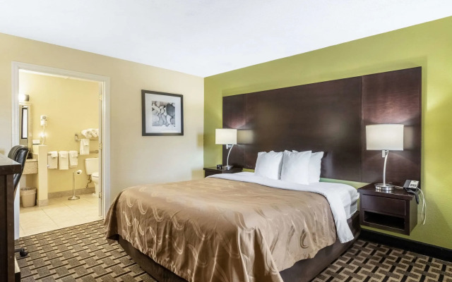 Quality Inn Franklin - Cool Springs Area