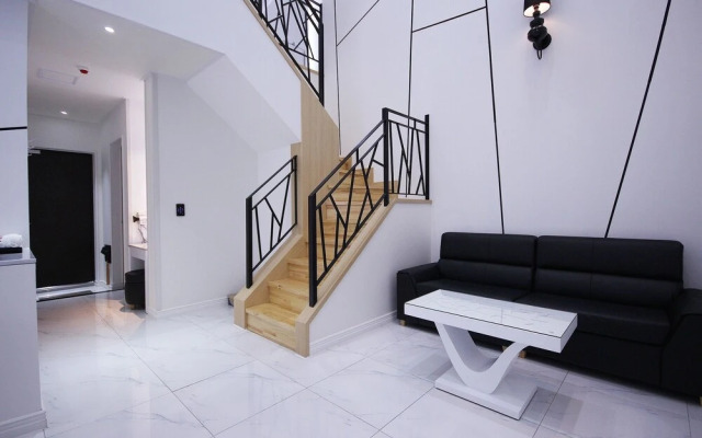 Gyeongju K Myeongpum Hotel