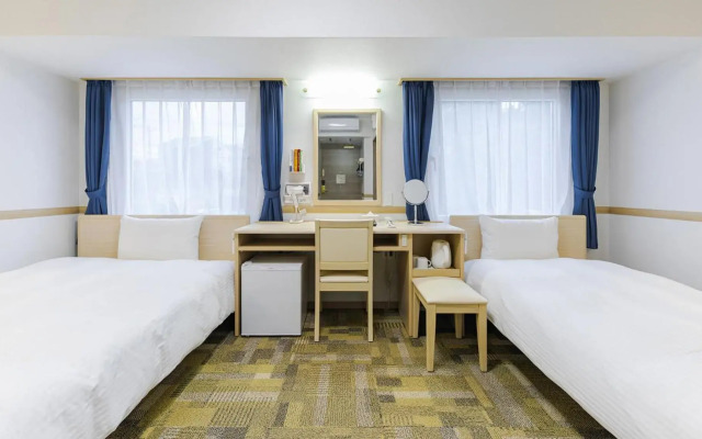 Toyoko Inn Kyoto Shijo-omiya