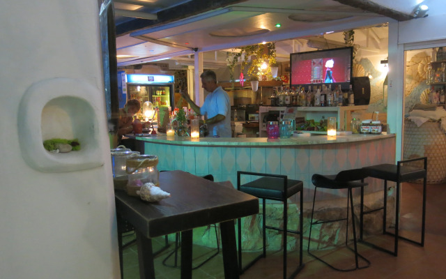 Gorgona Studios and Apartments