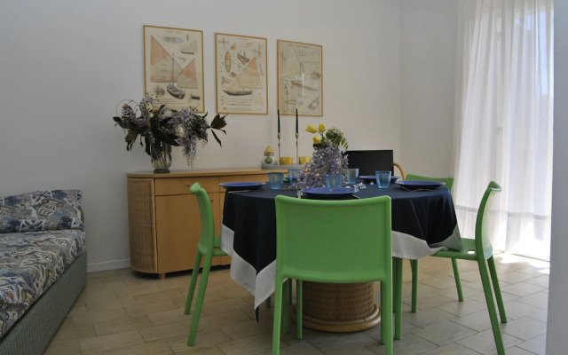 Residence Selenis Est