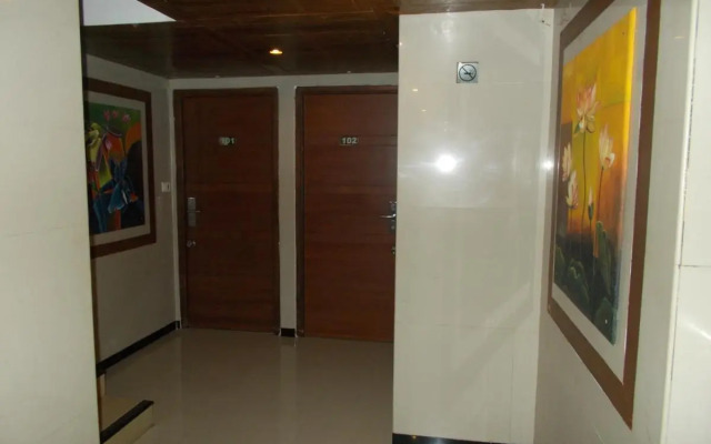 Lotus Bay View Hotel