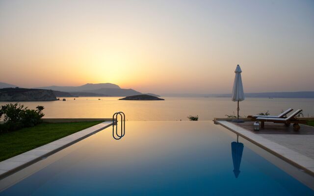 Sk Place Crete Luxury Seafront Villas