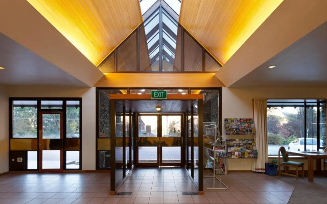 Swiss-Belresort Coronet Peak