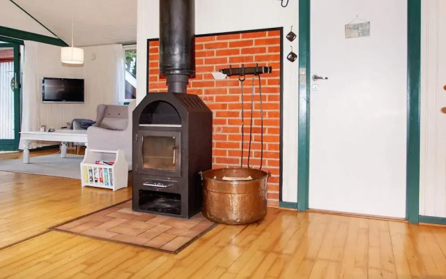 6 Person Holiday Home in Tarm-by Traum