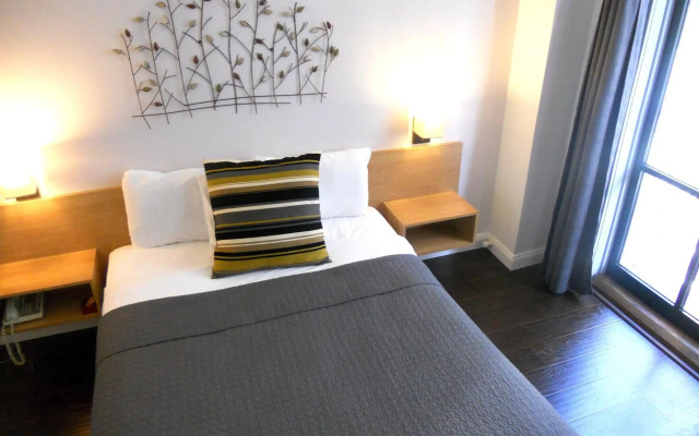 Touchstone Hotel - City Center