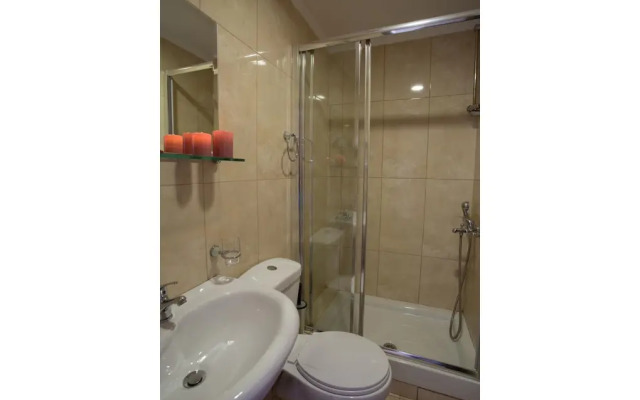 Theofilos City Hotel