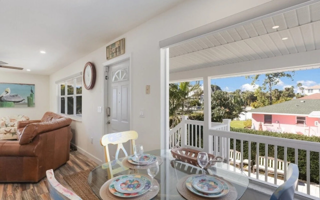 Surf Riders 4 Bedroom Home