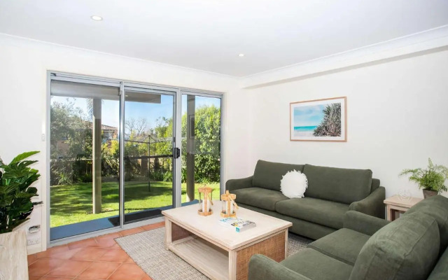 Surfers Beach House