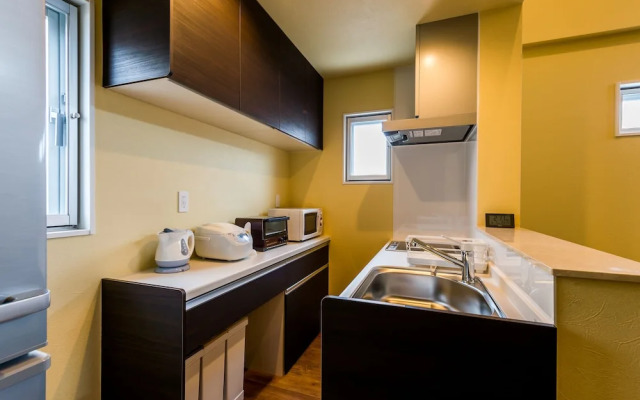 Coldio Condo Moco Chatan Sunabe 1