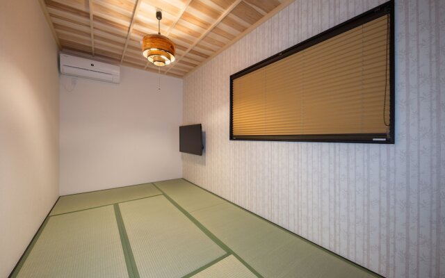 Tsumugi Shinsenen Minami