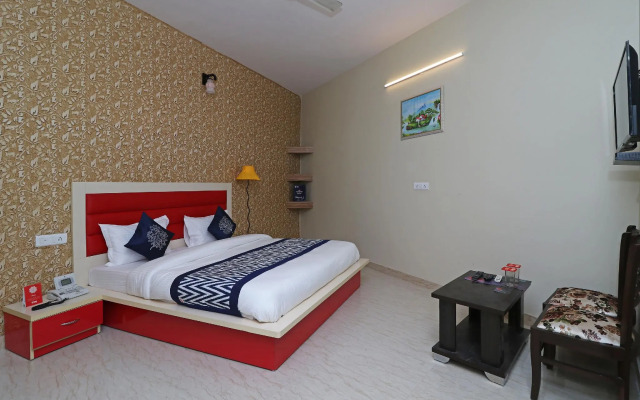 OYO Flagship 10223 Hotel Clouds 21