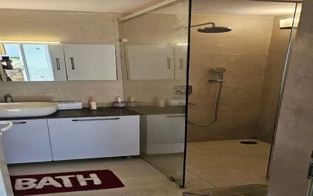 Bougain Villa Cottage