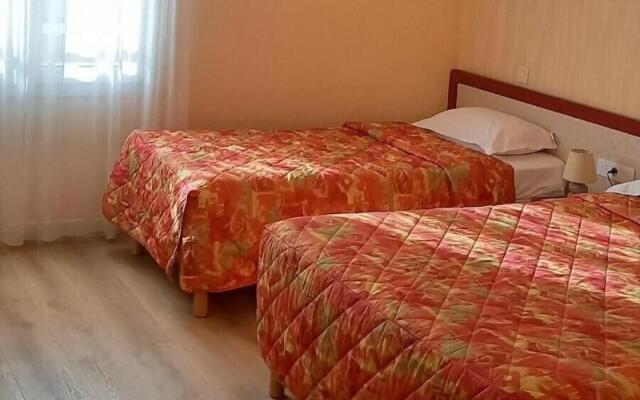 Hôtel SABLES D'O et son restaurant "LE 16 BIS"