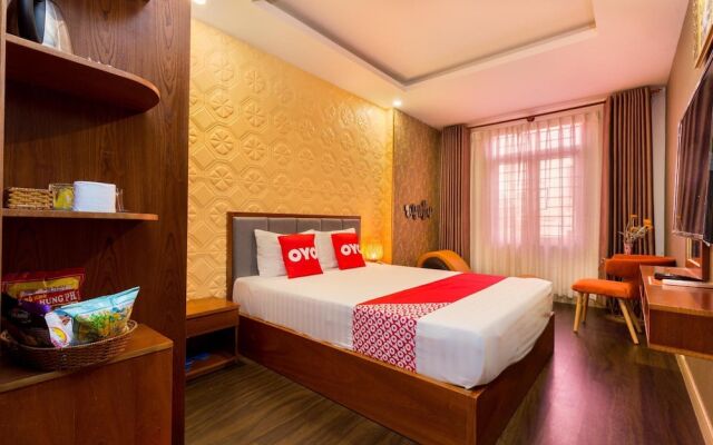 OYO 1108 Iboss Hotel