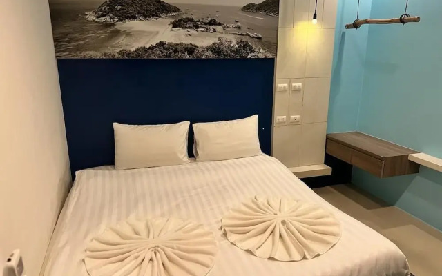 Hotel The Journey Patong New