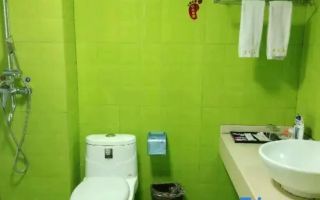 Chu Tian He Hotel