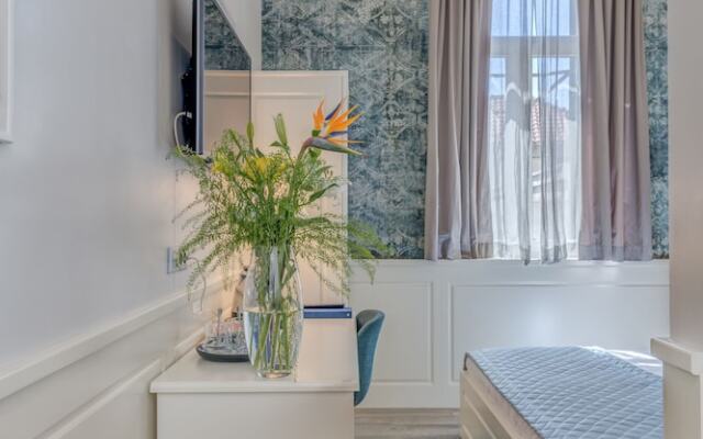 Roko Luxury Rooms