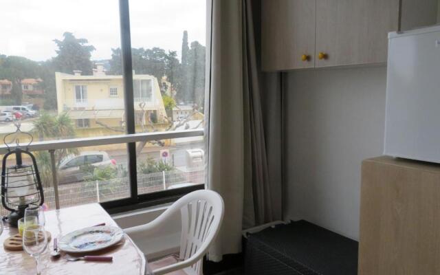 Appartement Sète, 1 pièce, 3 personnes - FR-1-338-360