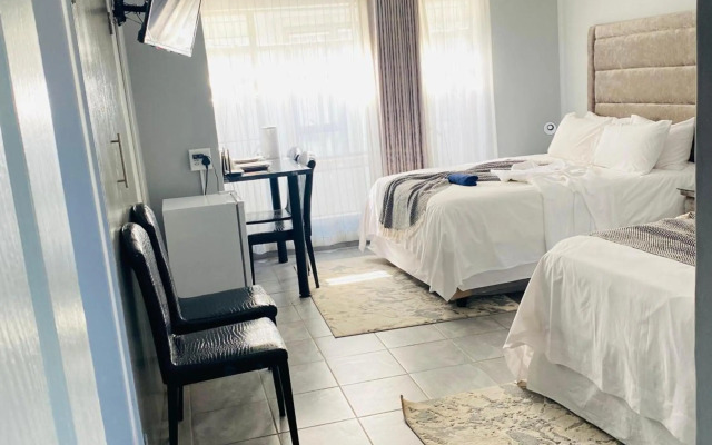 President Guest Lodge