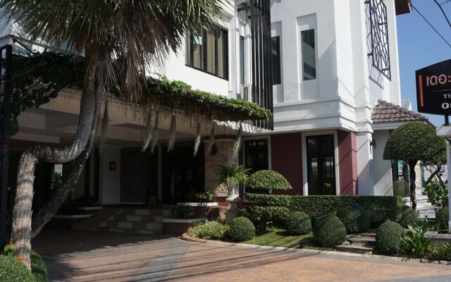 The Room Resident Chiang Rai