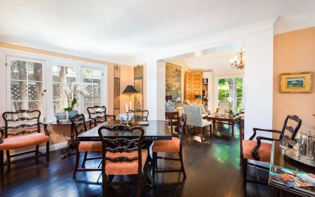 Elegant Home in the Heart of LA 2 Bedrooms 1 Bathroom Duplex