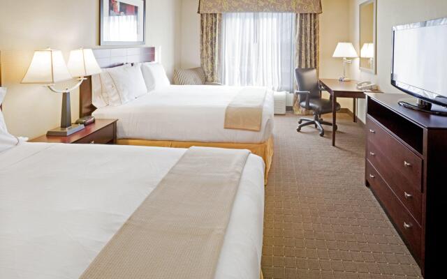 Holiday Inn Express & Suites Eagle Pass by IHG