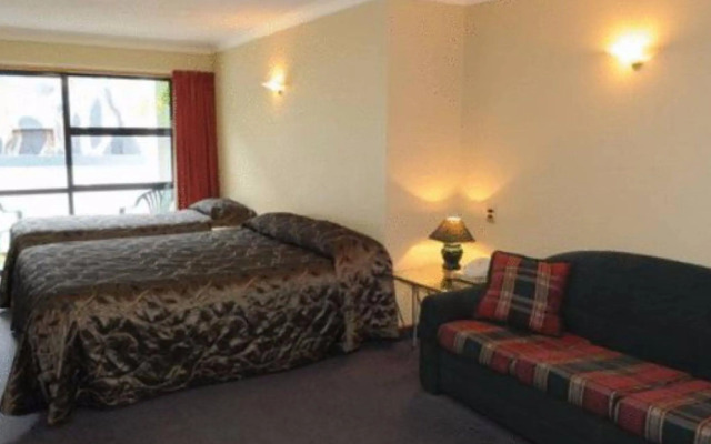 97 Motel Moray