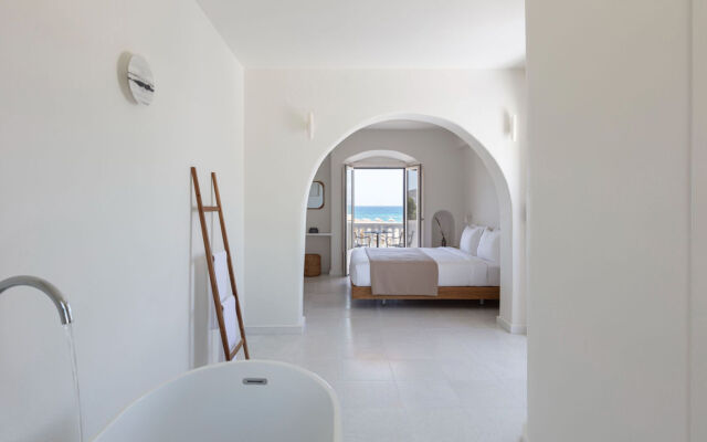 Ammothines Cycladic Suites