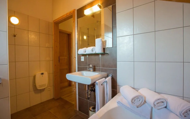 Spacious Chalet in Annaberg-lungotz With Sauna