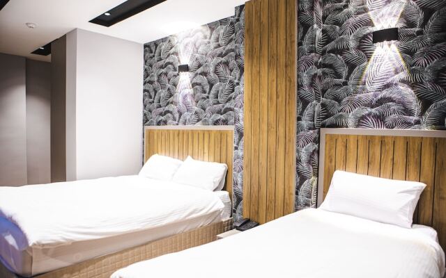 Arad Otel