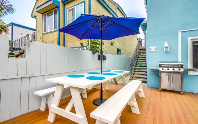 Casa Azul Lower 2 Bedroom Apts