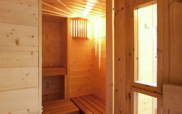 Luxury Chalet with Sauna near Ski Area in Salzburg