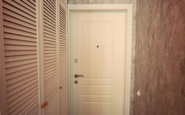 Dom Konchielova on Ispolkomskaya 5